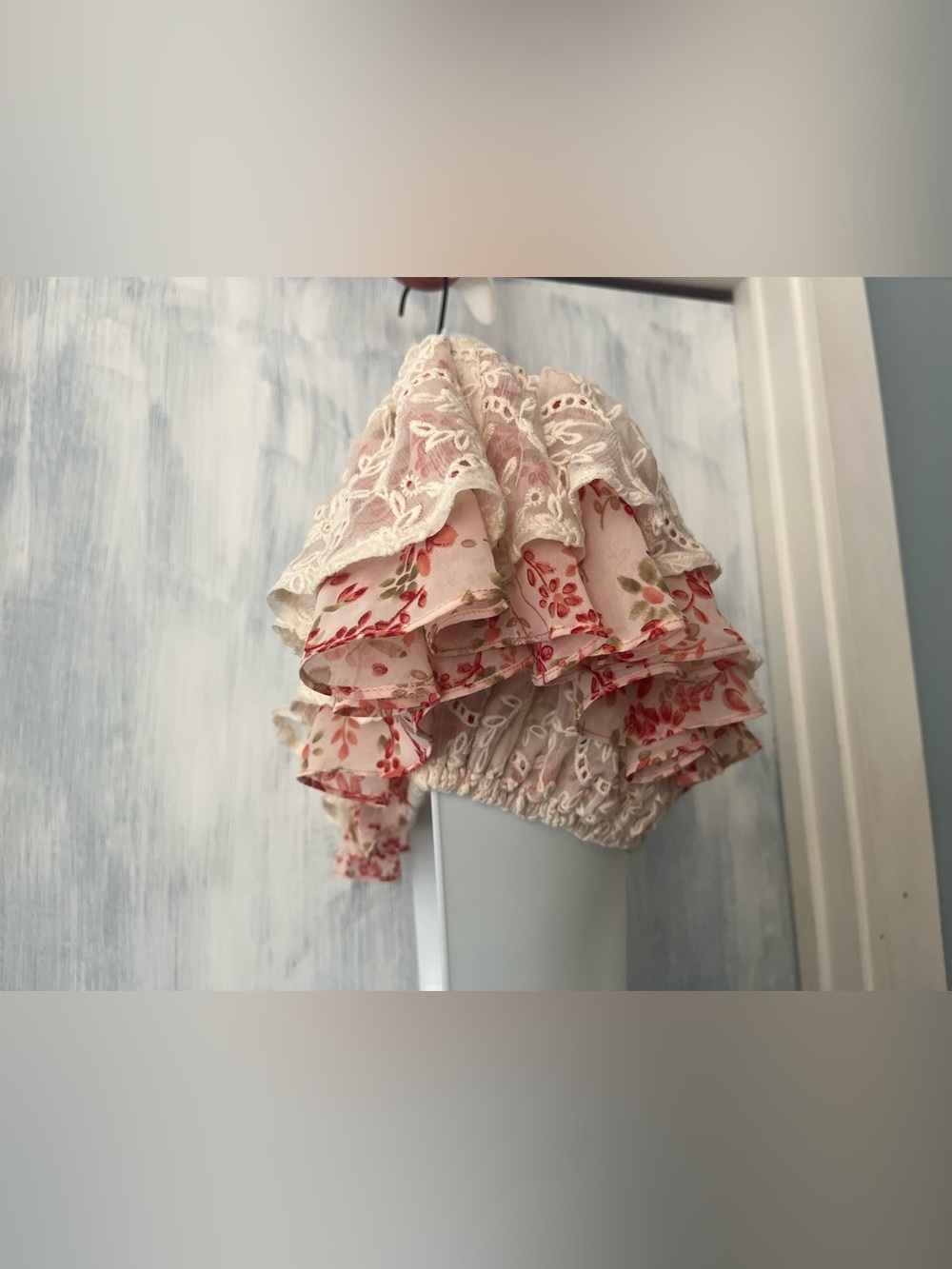 FL&L ‘Sweet Disposition’ Ruffle Crop Top - Picture 9 of 11